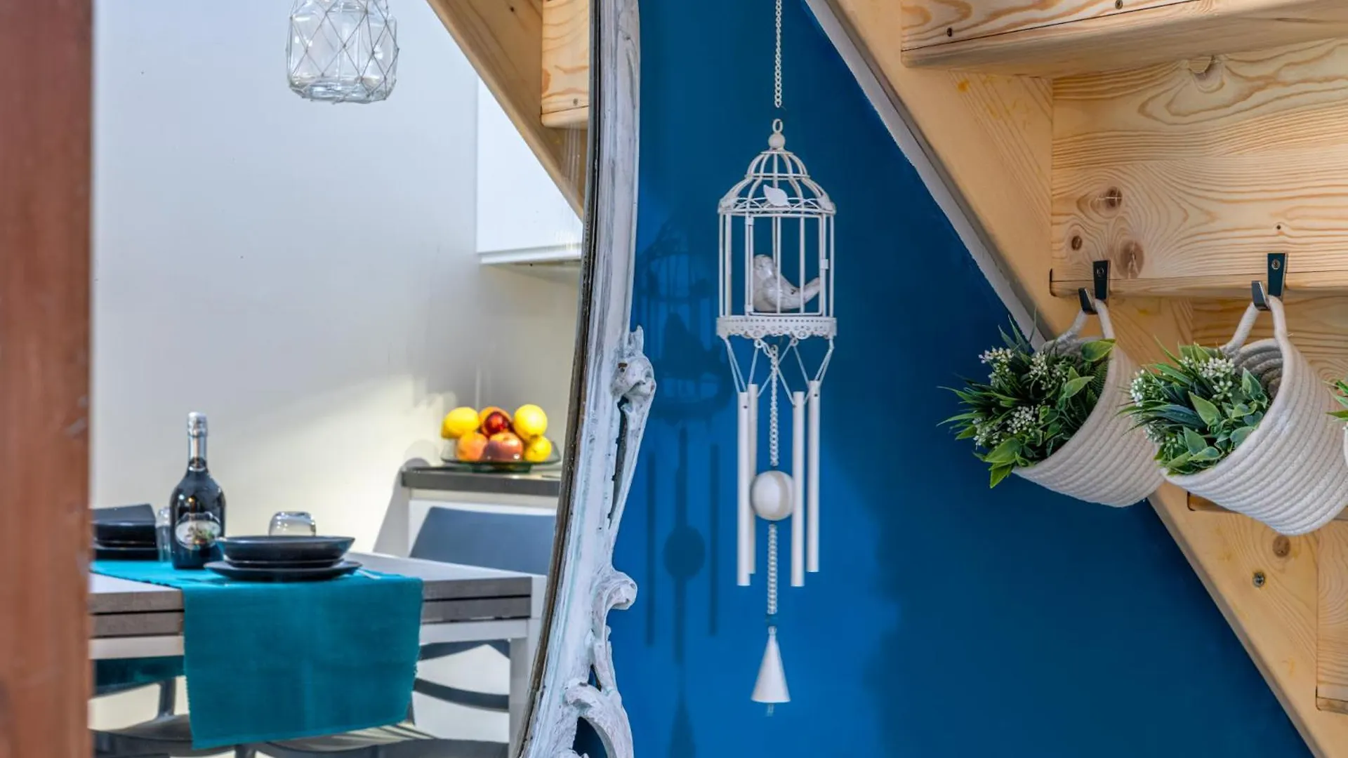 House Ladder Apartment Sesto San Giovanni 0*,  Italy
