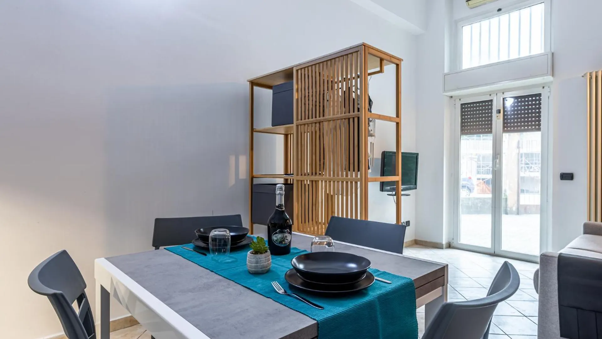 House Ladder Apartment Sesto San Giovanni
